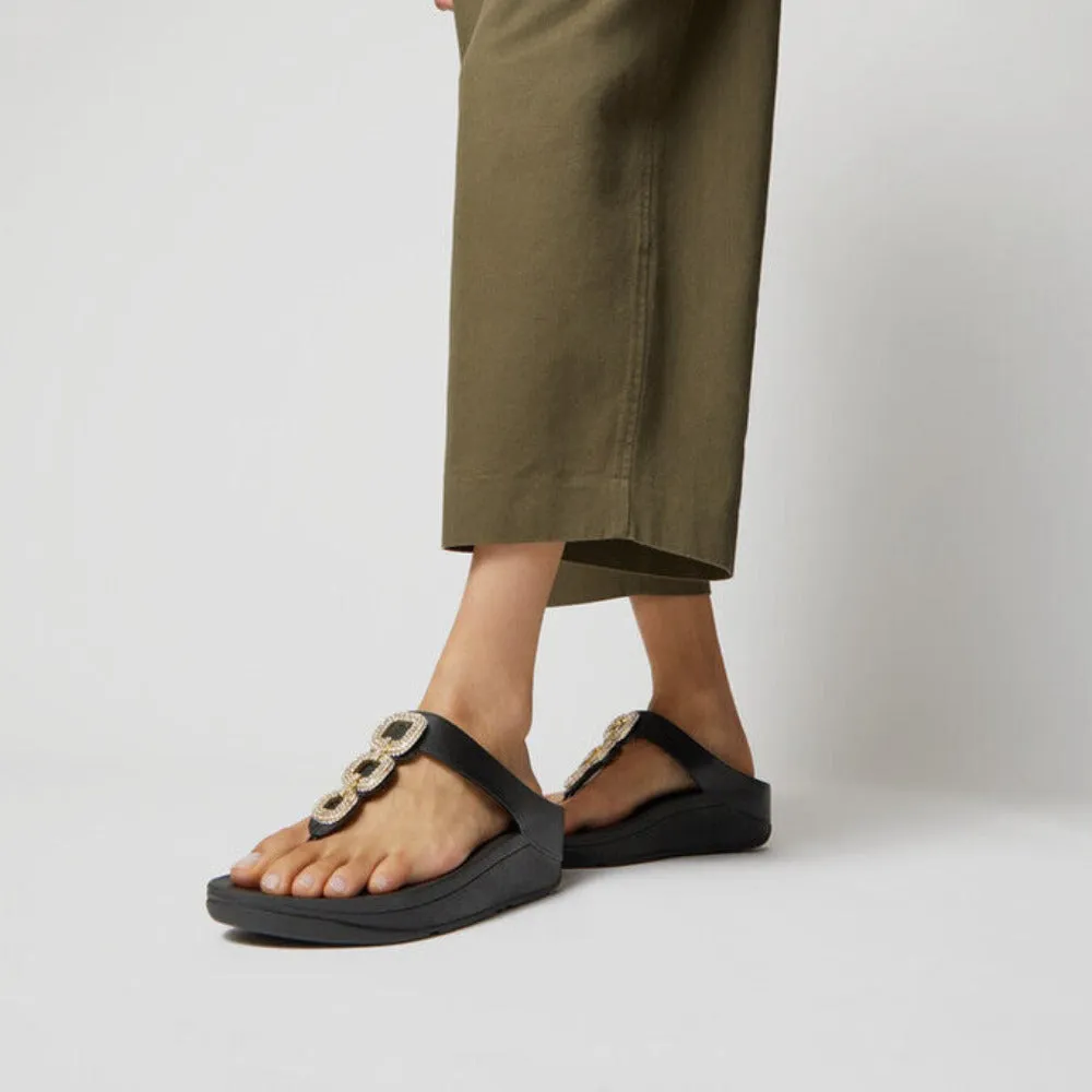 รองเท้าแตะแบบหูหนีบ ผู้หญิง รุ่น FINO CRYSTAL-CHAIN LEATHER TOE-POST SANDALS