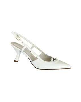 KAREN PUMP