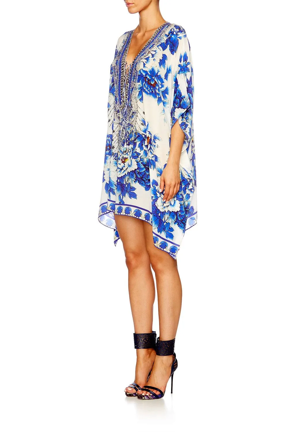 SHORT LACE UP KAFTAN RING OF ROSES